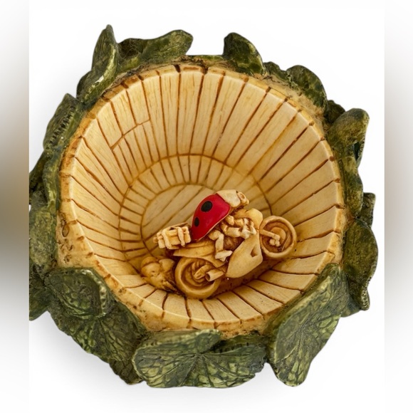 Lord Byrons Harmony Garden,one has a small chip, the others are fine - Picture 4 of 7